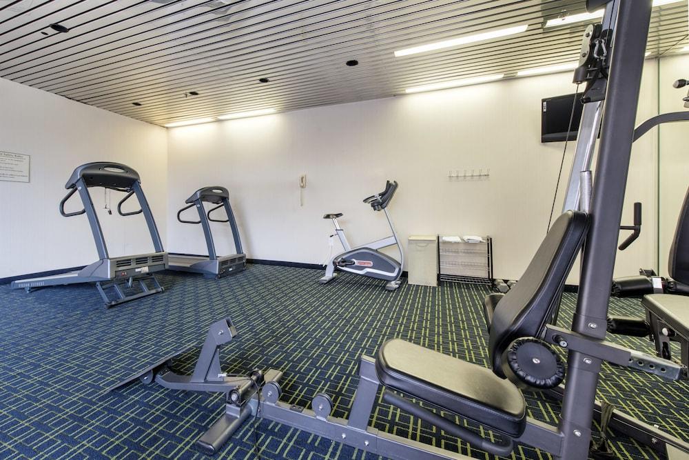 Quality Inn & Suites Charleston - Civic Center Zewnętrze zdjęcie