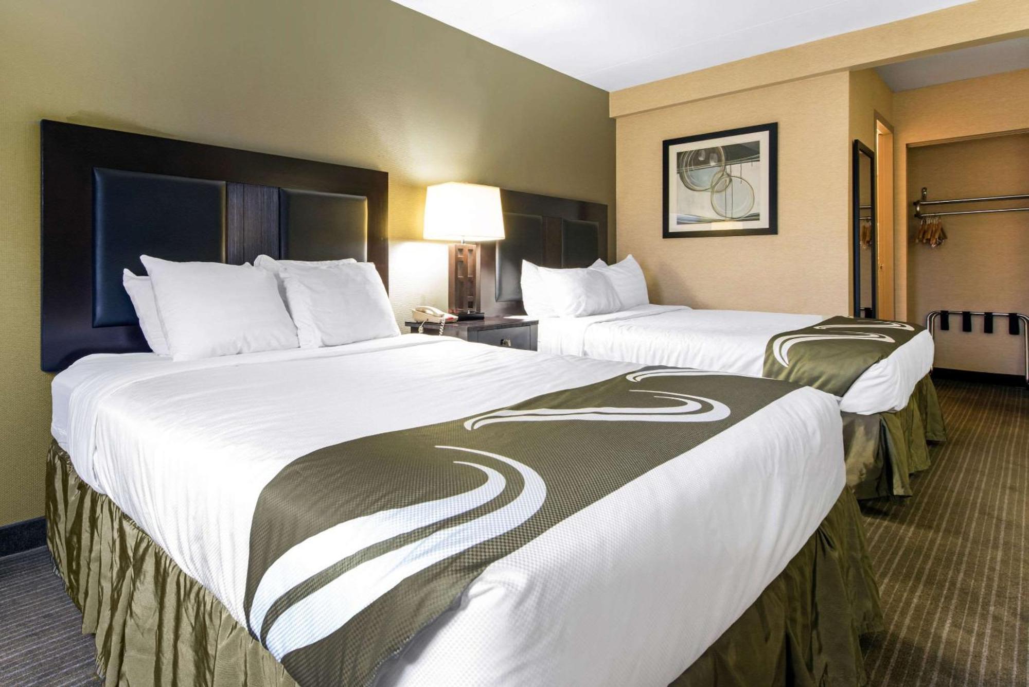 Quality Inn & Suites Charleston - Civic Center Zewnętrze zdjęcie