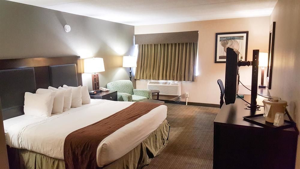 Quality Inn & Suites Charleston - Civic Center Zewnętrze zdjęcie