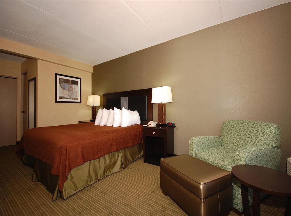 Quality Inn & Suites Charleston - Civic Center Pokój zdjęcie